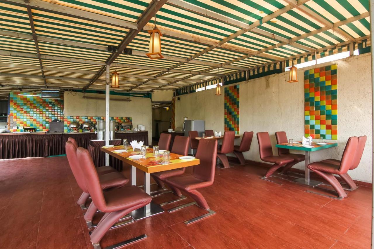 Hotel Lxia Hinjewadi - Indian Nationals Only Pimpri-Chinchwad Экстерьер фото
